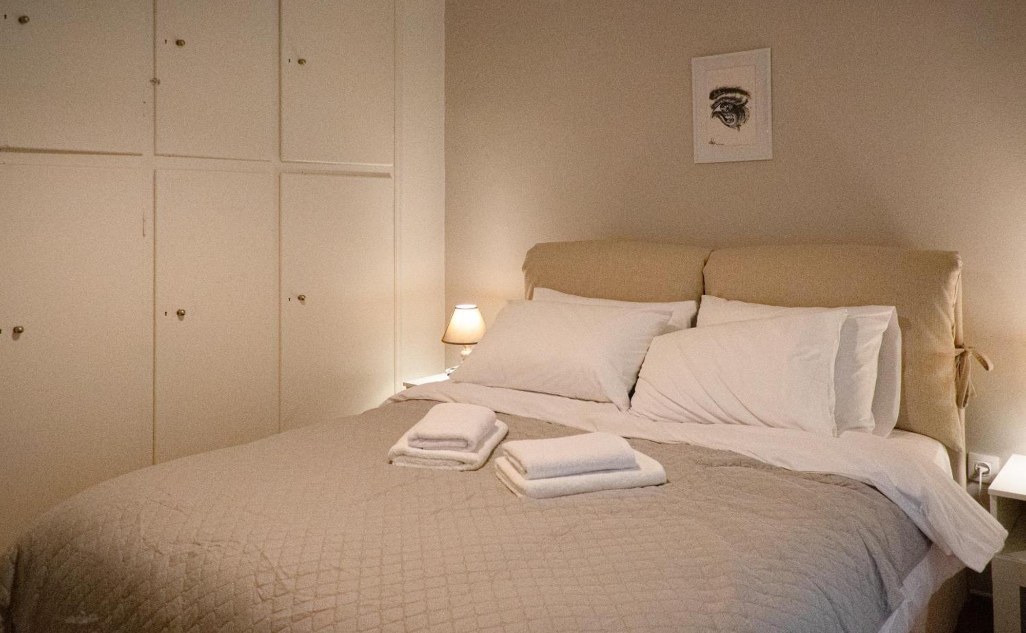 Spacious Modern Apartment In Pagkrati Athena Bagian luar foto