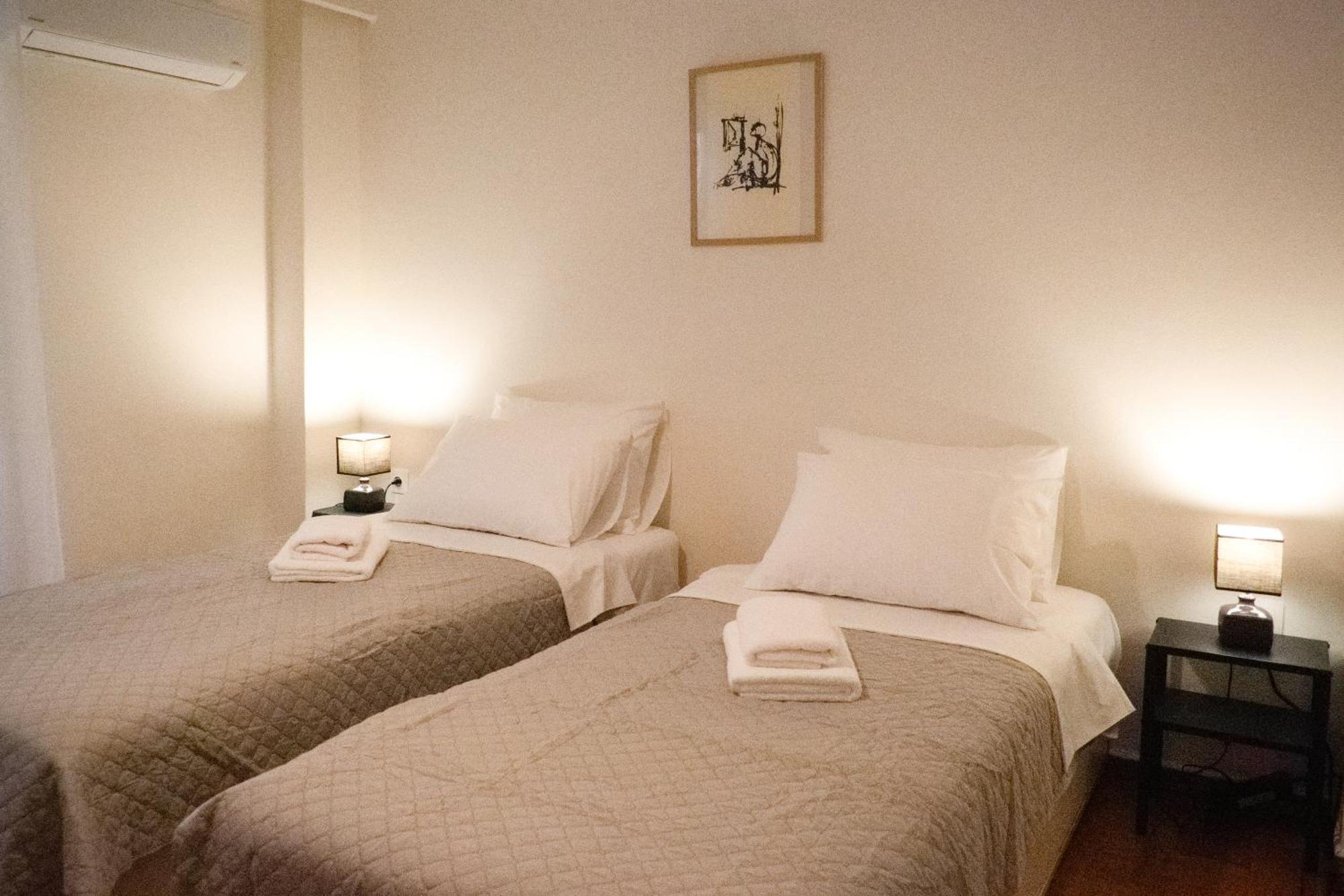 Spacious Modern Apartment In Pagkrati Athena Bagian luar foto